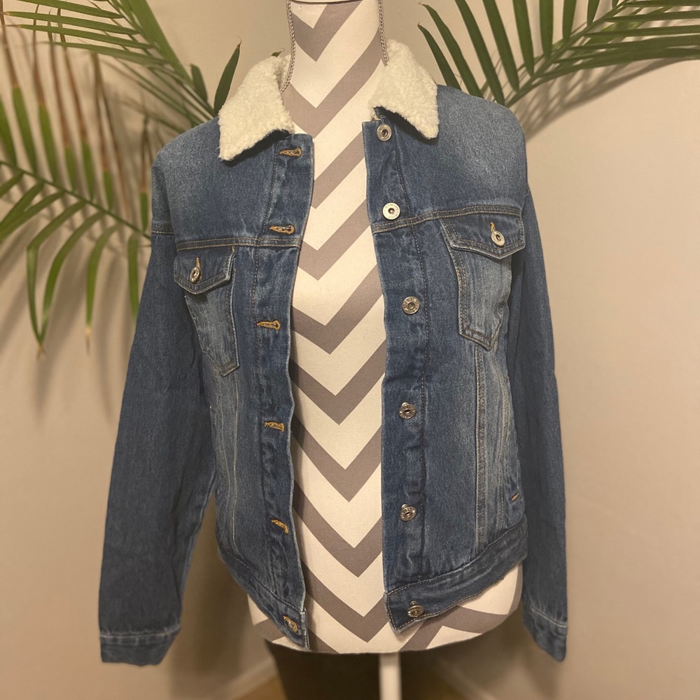 NEW! Sherpa Collard Jacket! ALL NEW - Picture 2 of 4